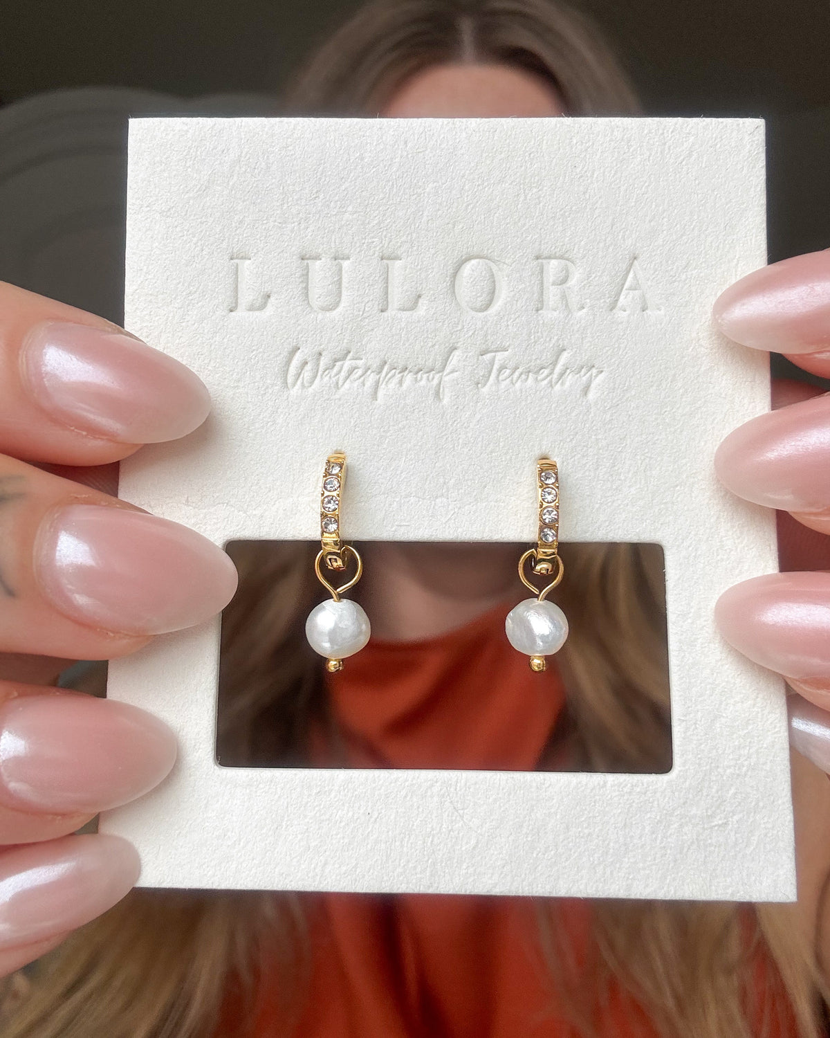 Lea Pearl hoop